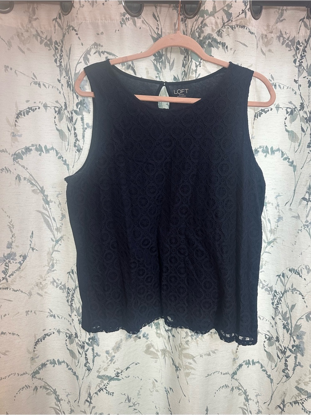 LOFT Navy Lace Sleeveless Shell